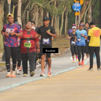 Runner Photo 5630893