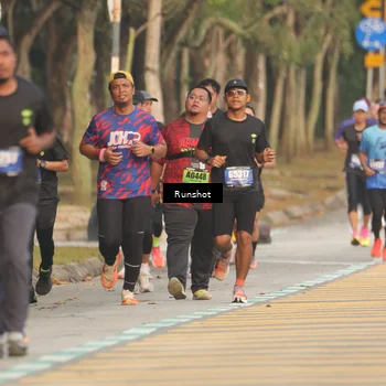 Runner Photo 5630905