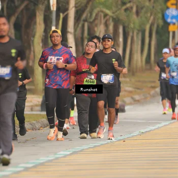 Runner Photo 5630909