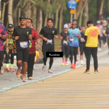 Runner Photo 5630929