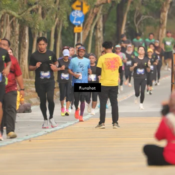 Runner Photo 5630935