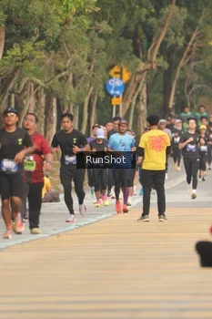 Runner Photo 5630950