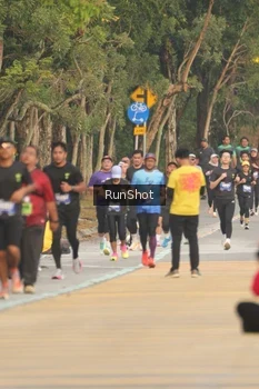 Runner Photo 5630960
