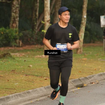Runner Photo 5631083