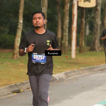 Runner Photo 5631103