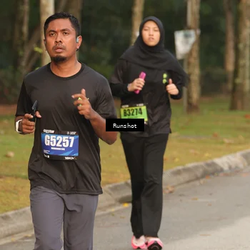 Runner Photo 5631115