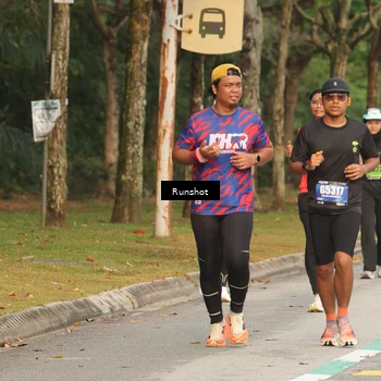 Runner Photo 5631156