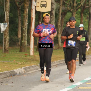 Runner Photo 5631157