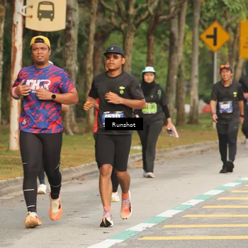 Runner Photo 5631159