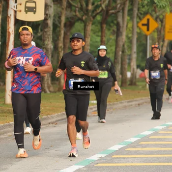 Runner Photo 5631160