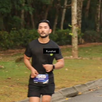 Runner Photo 5631243