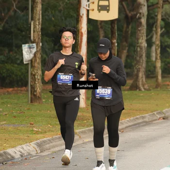 Runner Photo 5631248