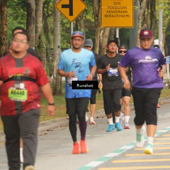 Runner Photo 5631330