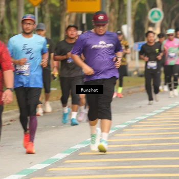 Runner Photo 5631358