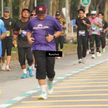 Runner Photo 5631362