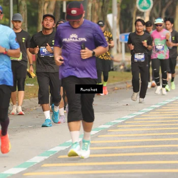 Runner Photo 5631364