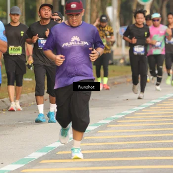 Runner Photo 5631371