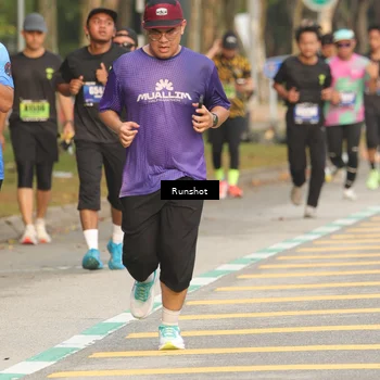 Runner Photo 5631372