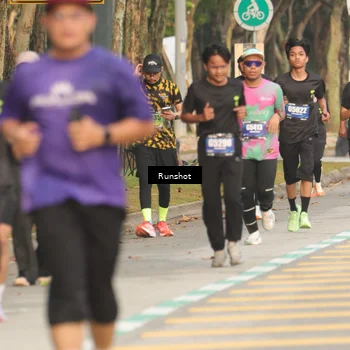 Runner Photo 5631397