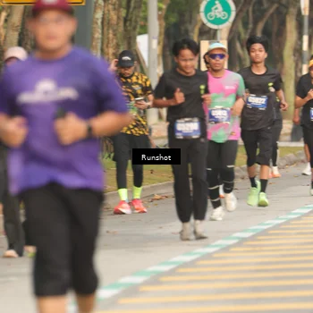 Runner Photo 5631399