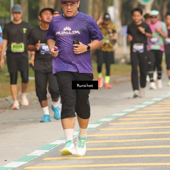 Runner Photo 5631401