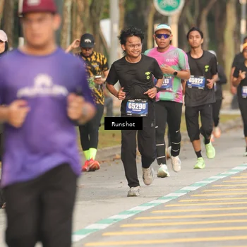 Runner Photo 5631409