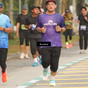 Runner Photo 5631418