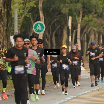 Runner Photo 5631419