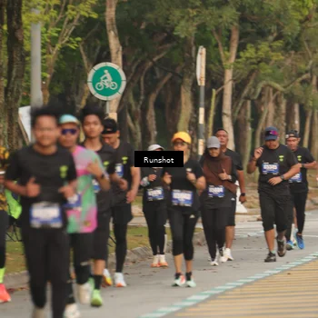 Runner Photo 5631420