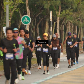 Runner Photo 5631421