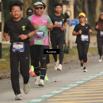 Runner Photo 5631465