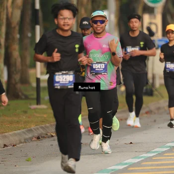 Runner Photo 5631474