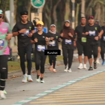 Runner Photo 5631498
