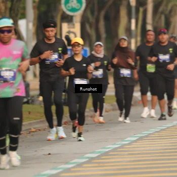 Runner Photo 5631500