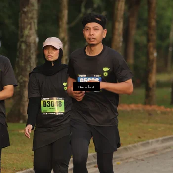 Runner Photo 5631572