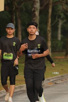 Runner Photo 5631597