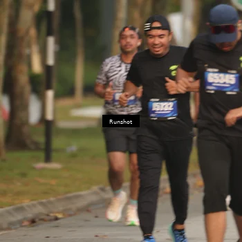 Runner Photo 5631653