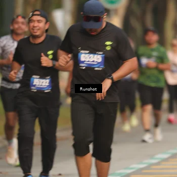 Runner Photo 5631663