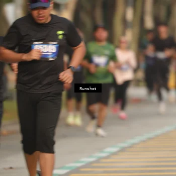 Runner Photo 5631670