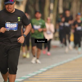 Runner Photo 5631676
