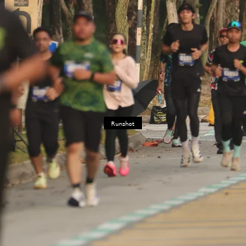 Runner Photo 5631684