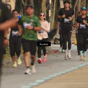 Runner Photo 5631685