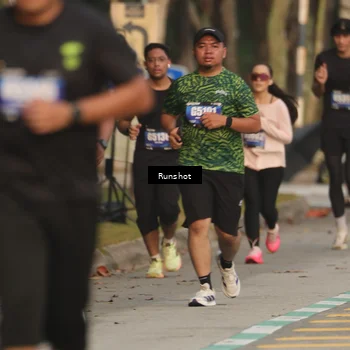 Runner Photo 5631697