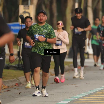 Runner Photo 5631713