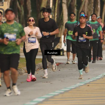 Runner Photo 5631725
