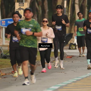Runner Photo 5631738