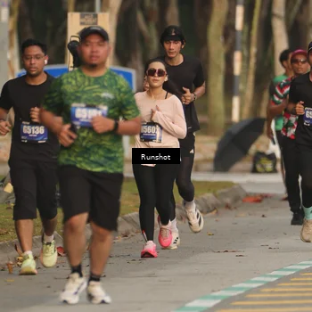 Runner Photo 5631749