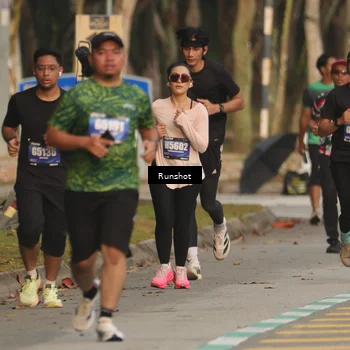 Runner Photo 5631753