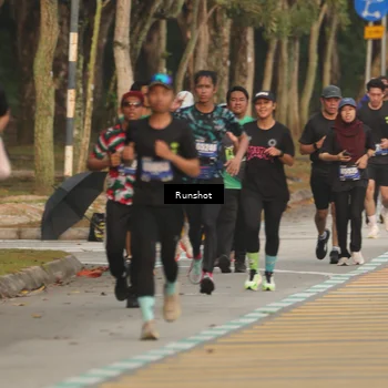 Runner Photo 5631774