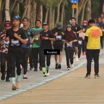 Runner Photo 5631793
